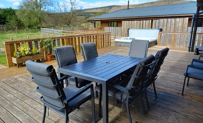 Lime, Mid Wales Lodges
